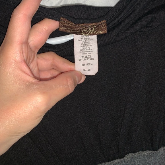 Dress - Picture 6 of 6